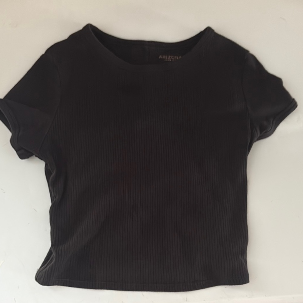 Arizona Jean Company Black Cropped Fitted Short Sleeve T-Shirt